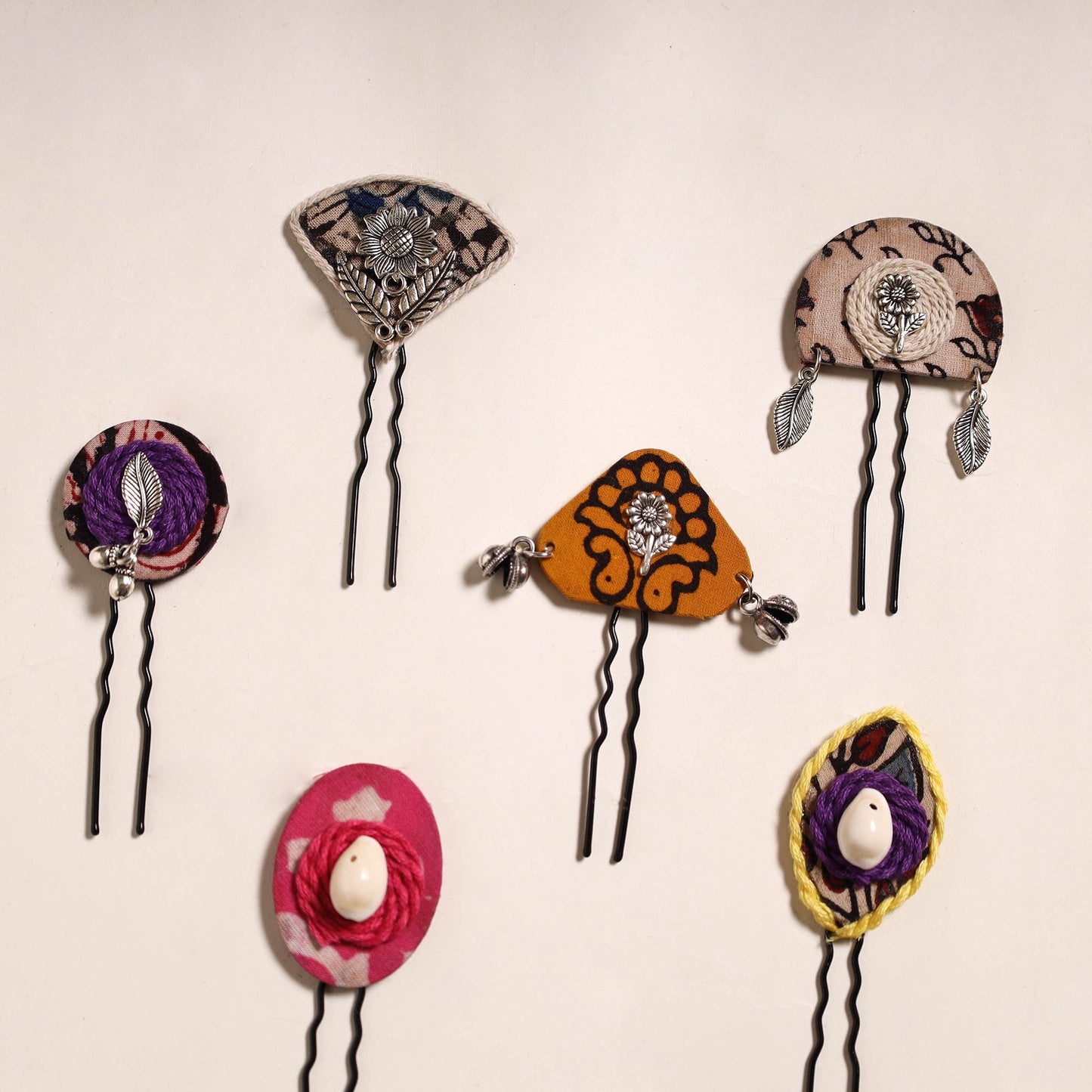 Multicolor - artisanal fabart juda pins (set of 6) 15