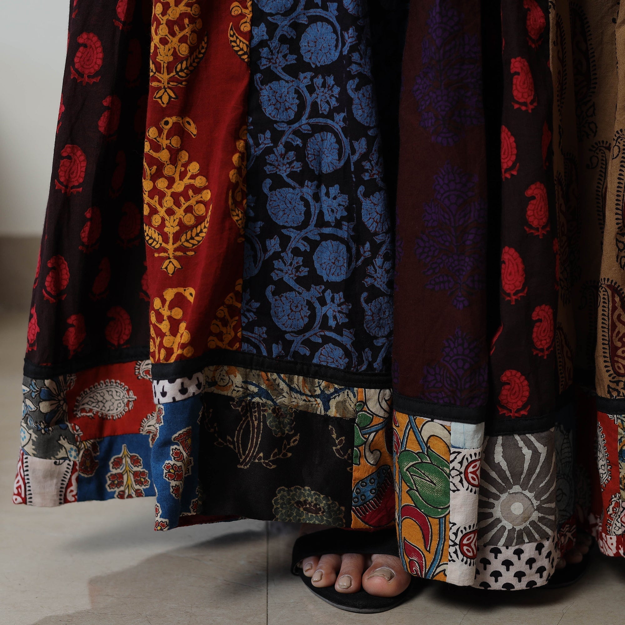 Multicolor - bagh skirt with 24 kali patchwork 04