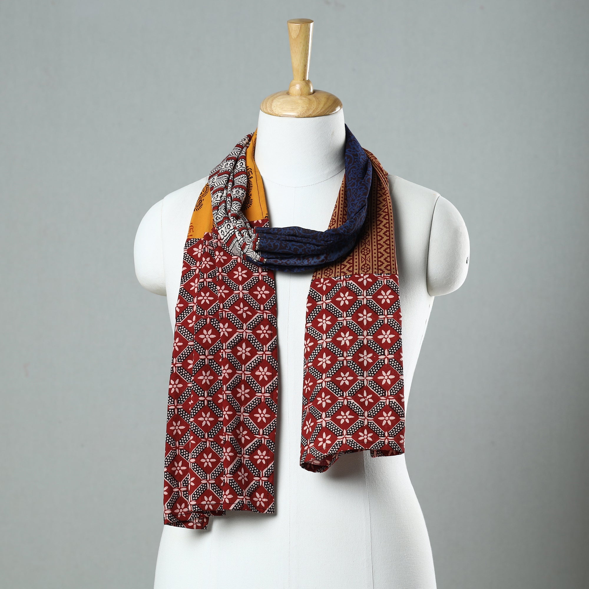  Bagh Block Printed Patchwork Cotton Stole 16 Online at iTokri.com