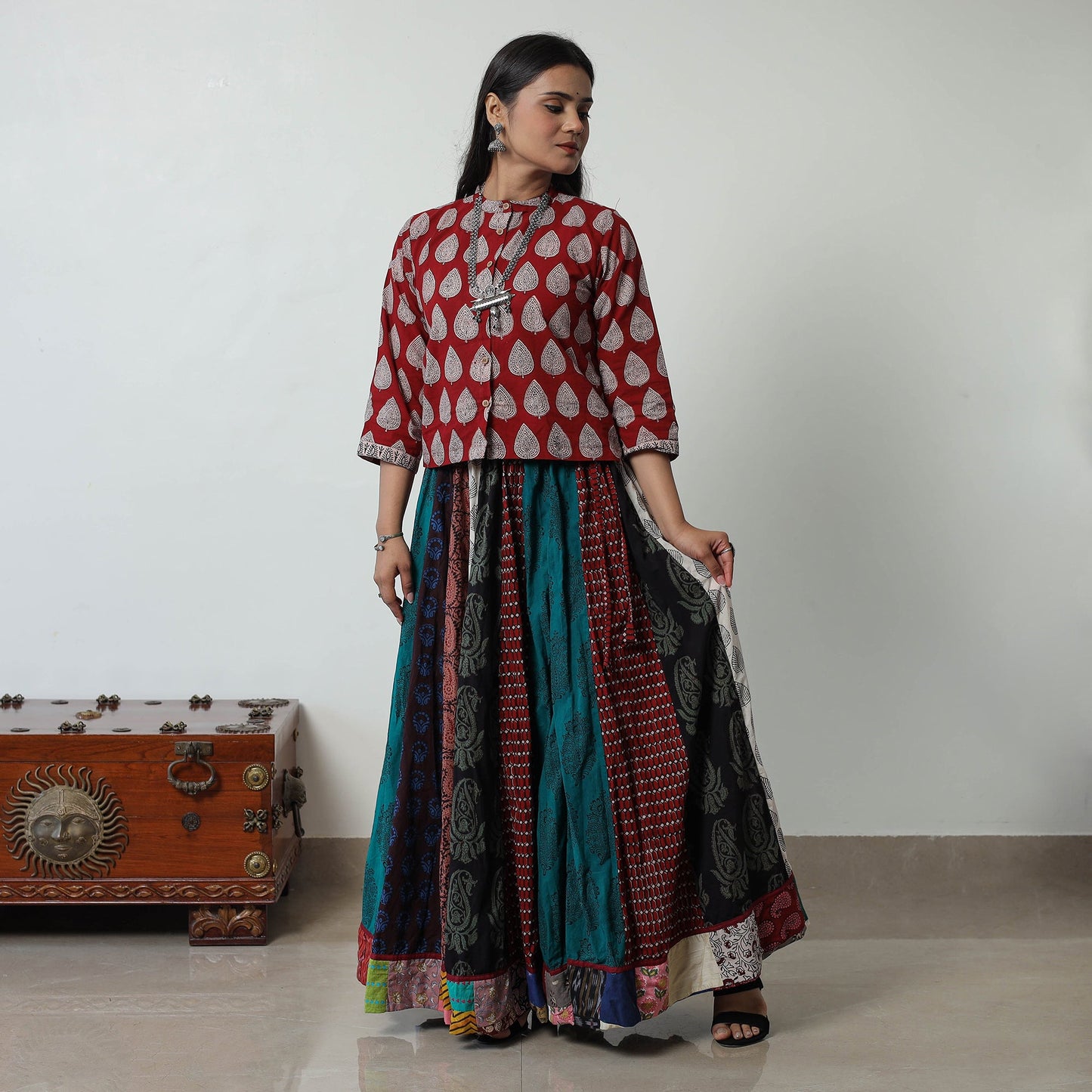 Multicolor - bagh skirt with 24 kali patchwork 08
