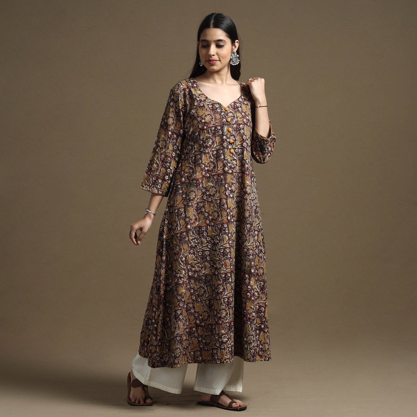 Buy Bagru Hand Block Printed Cotton A-Line Kurta Online at iTokri.com
