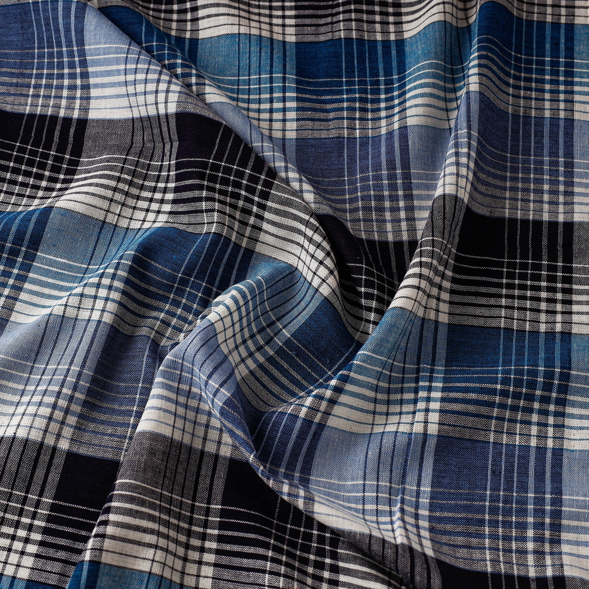 Buy Baragaon Pre Washed Handloom Striped Cotton Fabric Online l iTokri.com