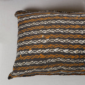 Buy Multicolor Batik Print Cotton Pillow Cover (Set of 2)