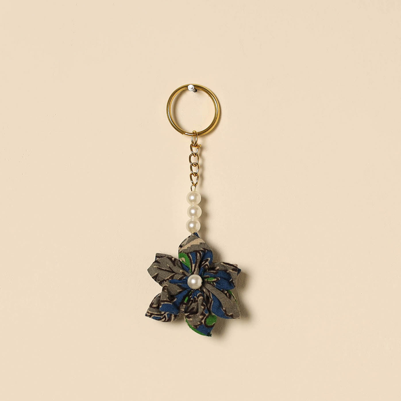 Beaded fabart flower keychain 14 - handcrafted