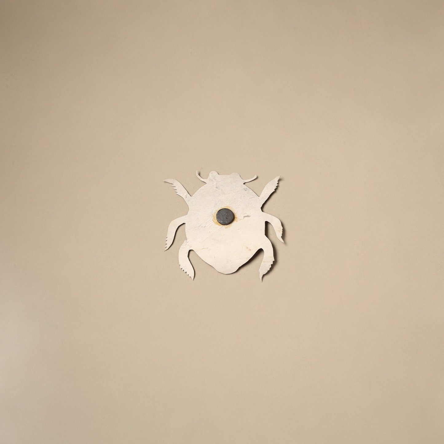 Bug - tholu bommalata leather puppet fridge magnet 08