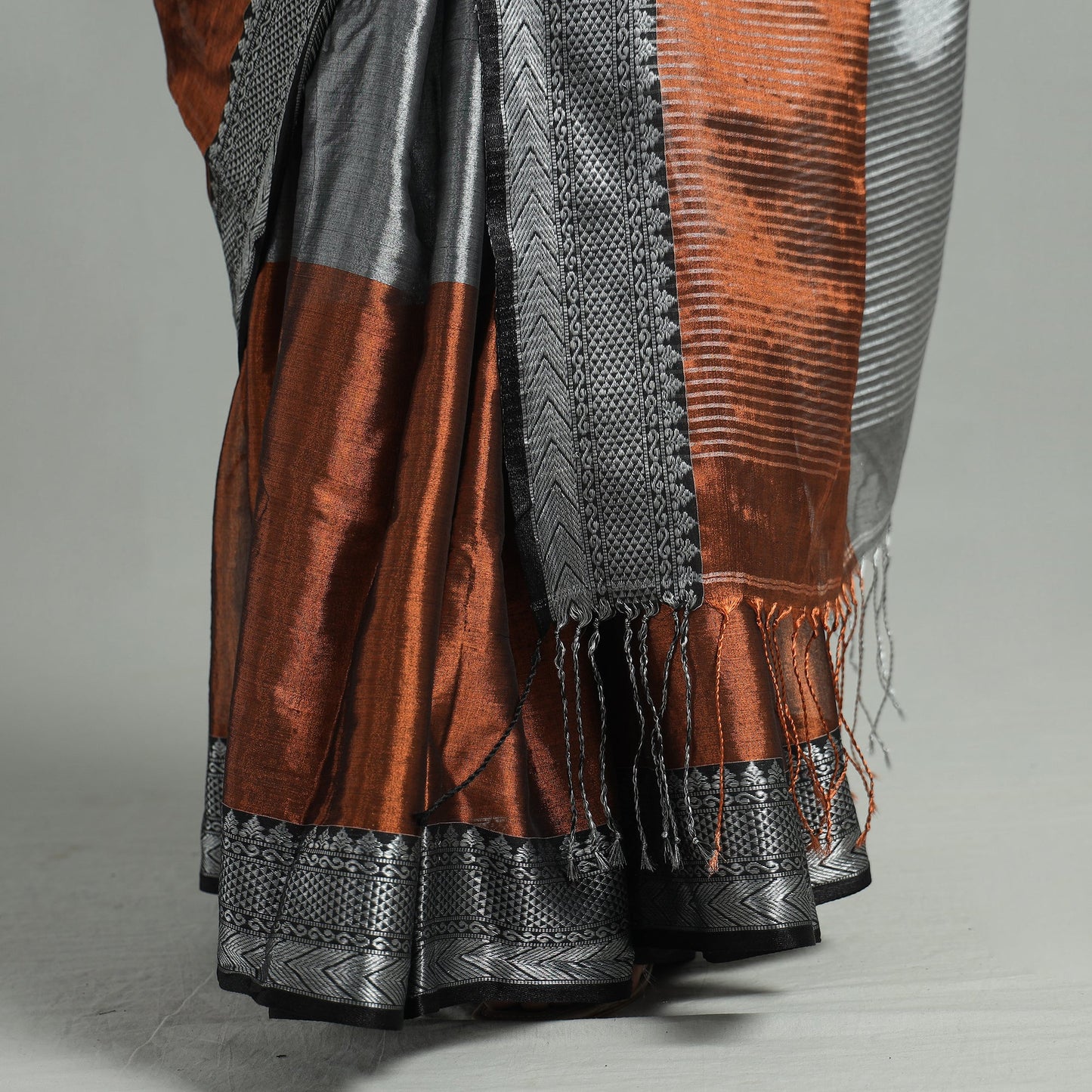  Burdwan Tissue Zari Work Handloom Saree 42 Online at iTokri.com