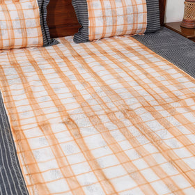 Buy Chikankari Hand Embroidery Cotton Double Bedcover with Pillow Covers at iTokri.com