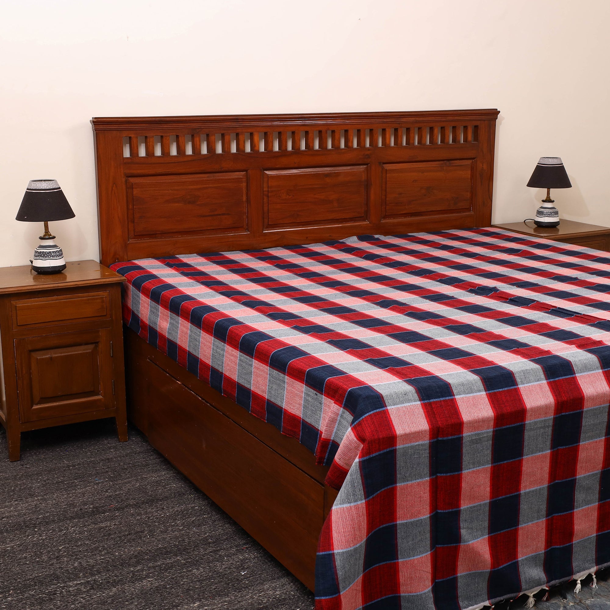 Buy Plain Handloom Bedsheet for Home in India