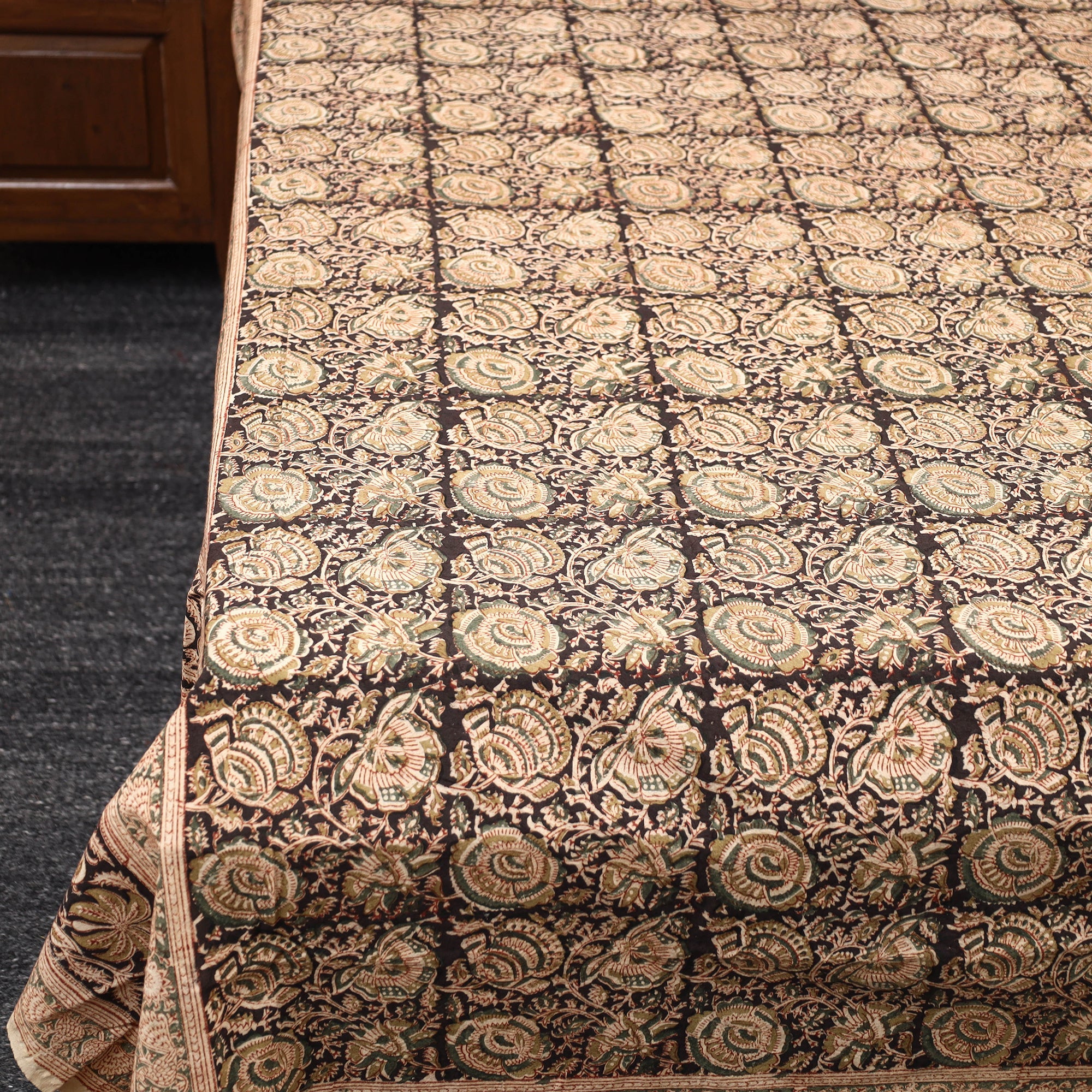 Buy Pedana Kalamkari Block Printed Cotton Double Bed Cover (111 x 91 in) 16 Online at iTokri.com