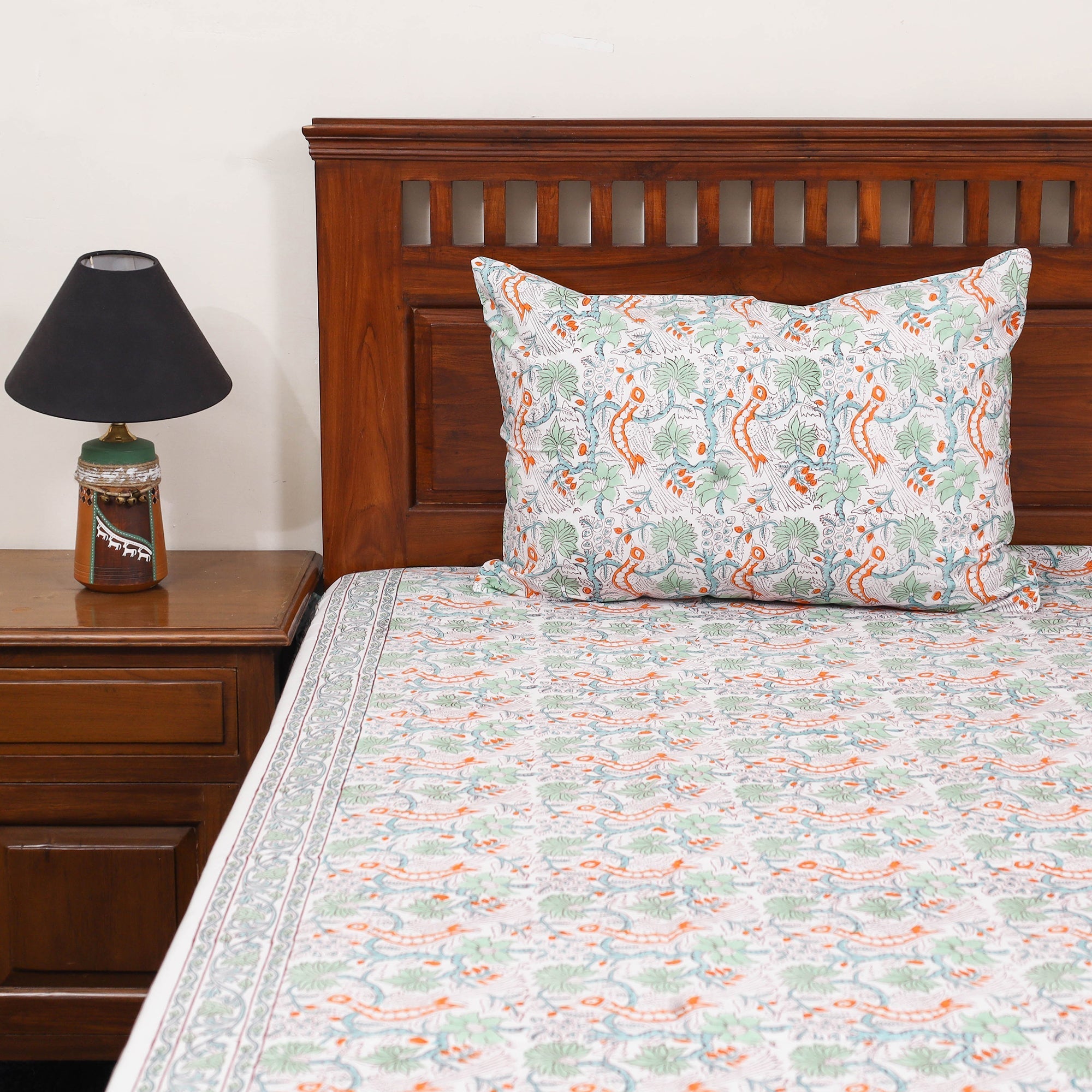 Cotton double sanganeri bed sheet set (108 x 90 in) 01