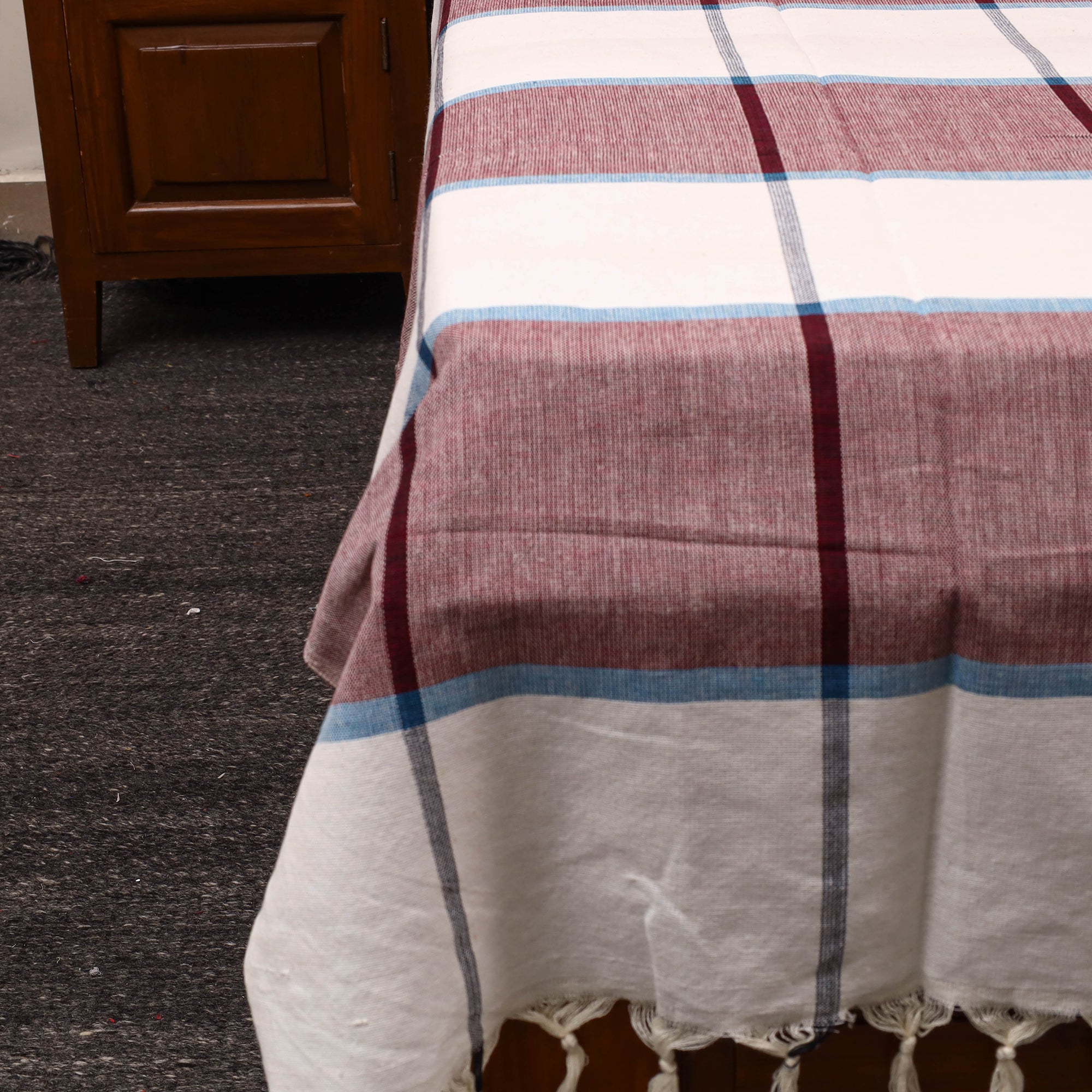 Multicolor - cotton single handloom bed cover (90 x 60 in)