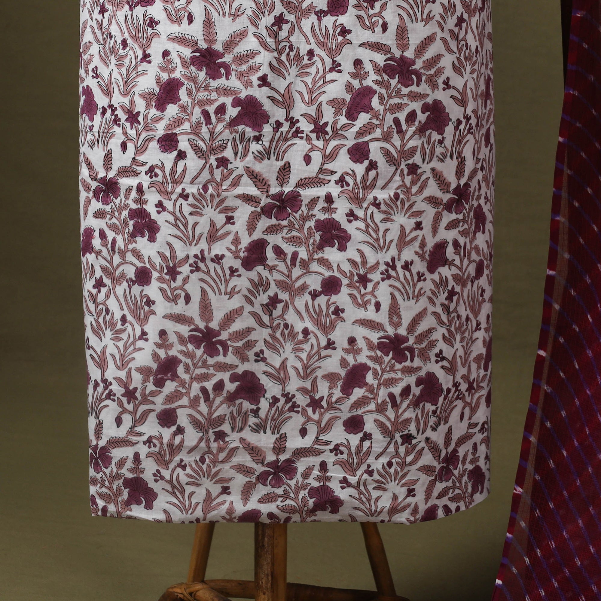 Multicolor - designer! Cotton dress material with jewellery