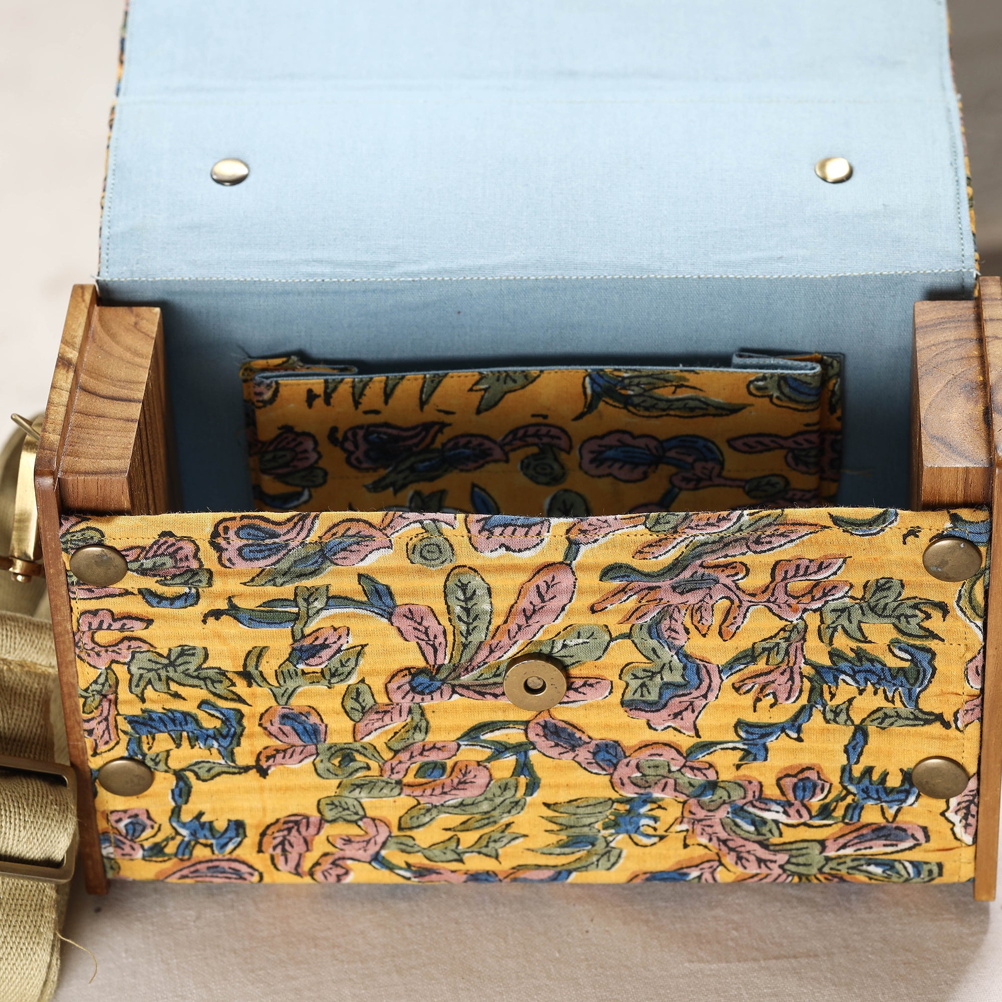 Multicolor DIY Box Sling Bag / Clutch with Changeable Sleeve