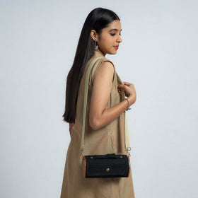 Multicolor DIY Round Sling Bag / Clutch With Changeable Sleeve