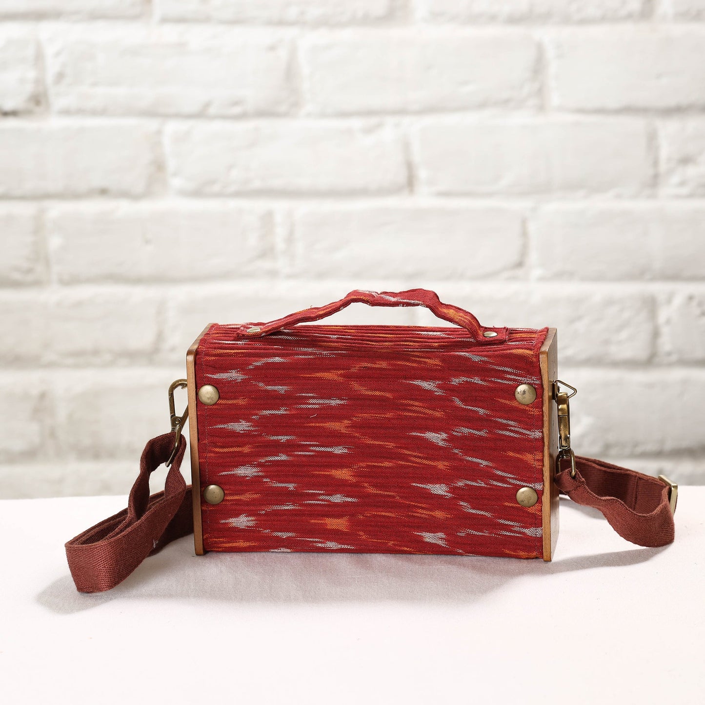 Multicolor DIY Round Sling Bag / Clutch With Changeable Sleeve