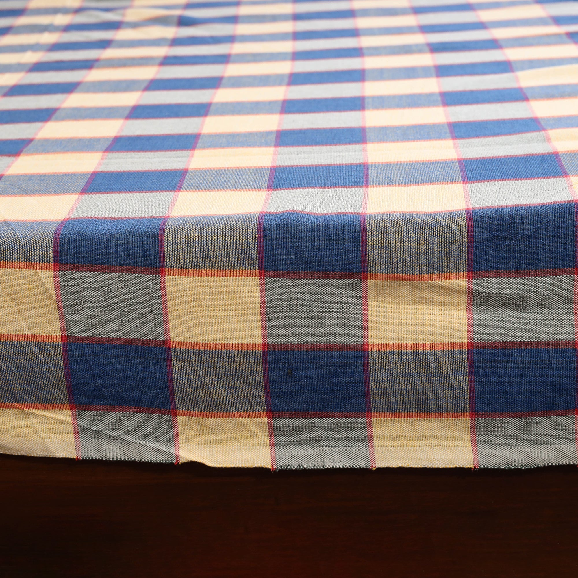 Multicolor - double handloom cotton bed sheet (108 x 90 in)
