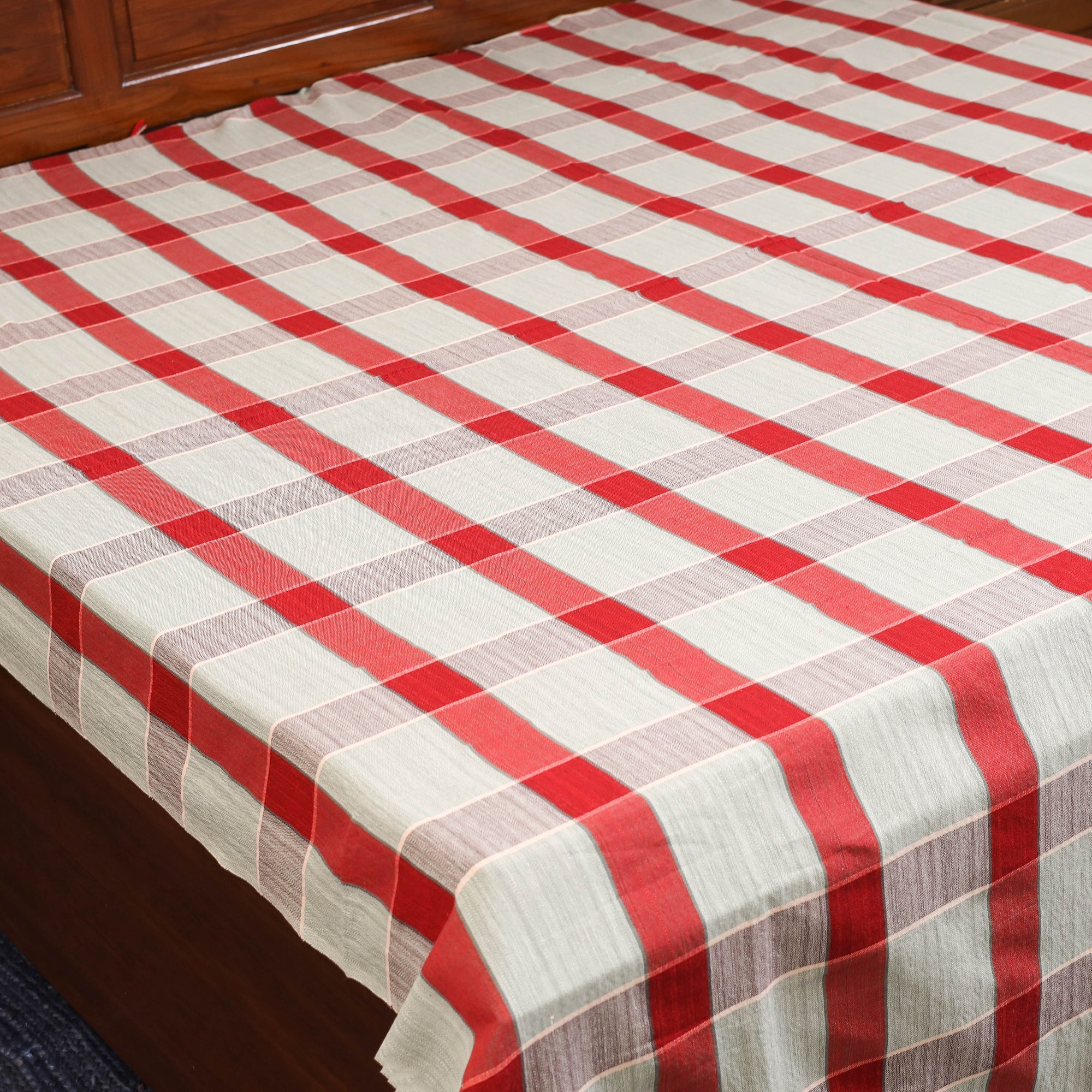 Multicolor - double handloom cotton bed sheet (108 x 90 in)