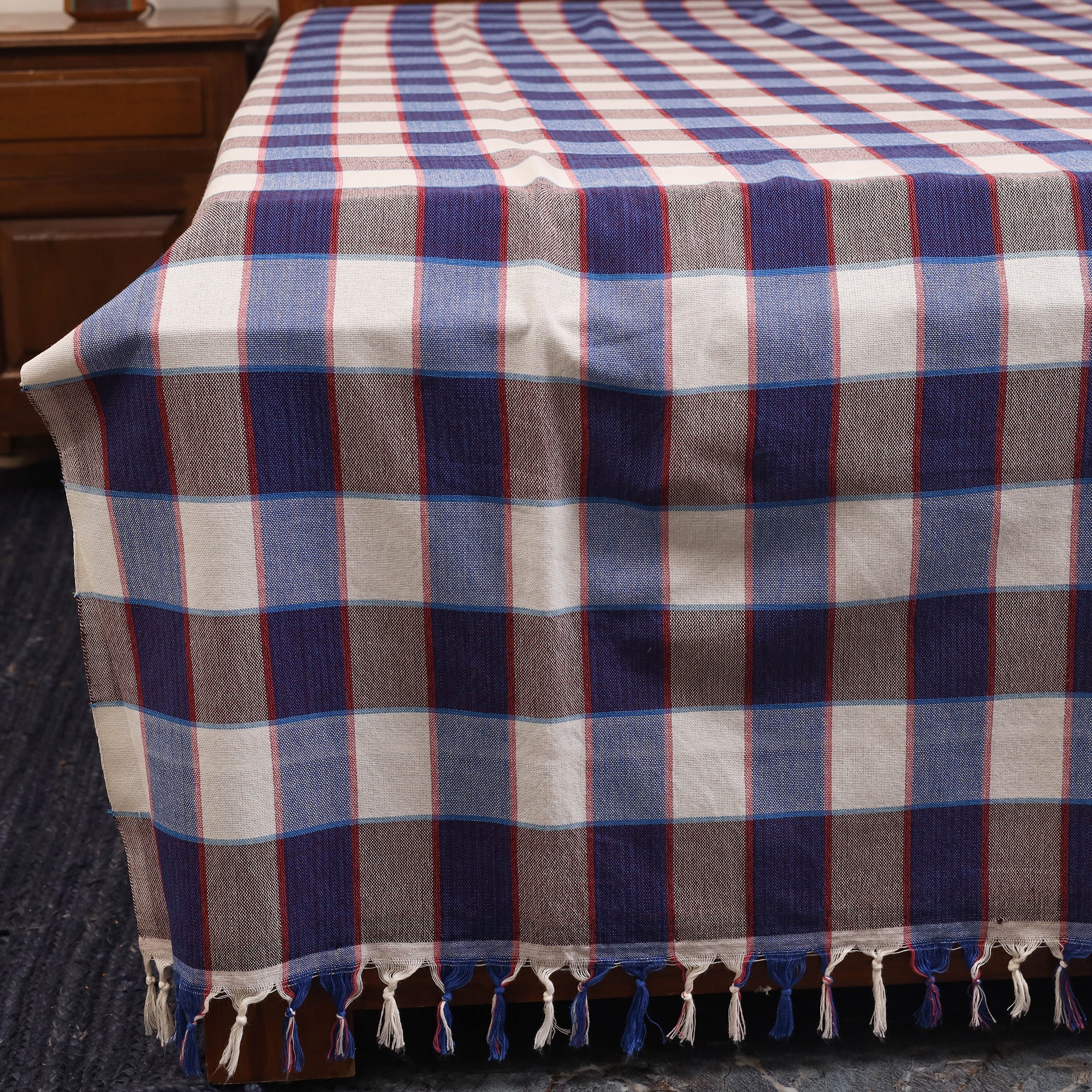 Multicolor - double handloom cotton bed sheet (108 x 90 in)