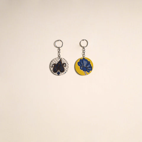 Multicolor - fabric-embellished wood keychain (set of 2) 04