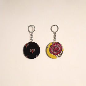 Multicolor - fabric-embellished wood keychain (set of 2) 06
