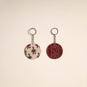 Multicolor - fabric-embellished wood keychain (set of 2) 07