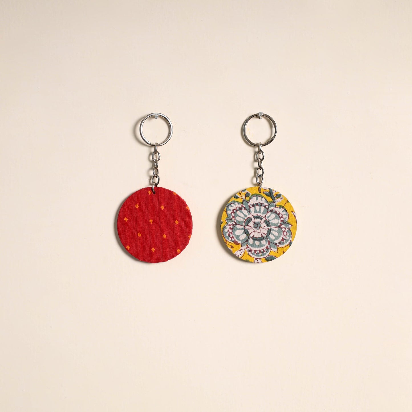 Multicolor - fabric-embellished wood keychain (set of 2) 09