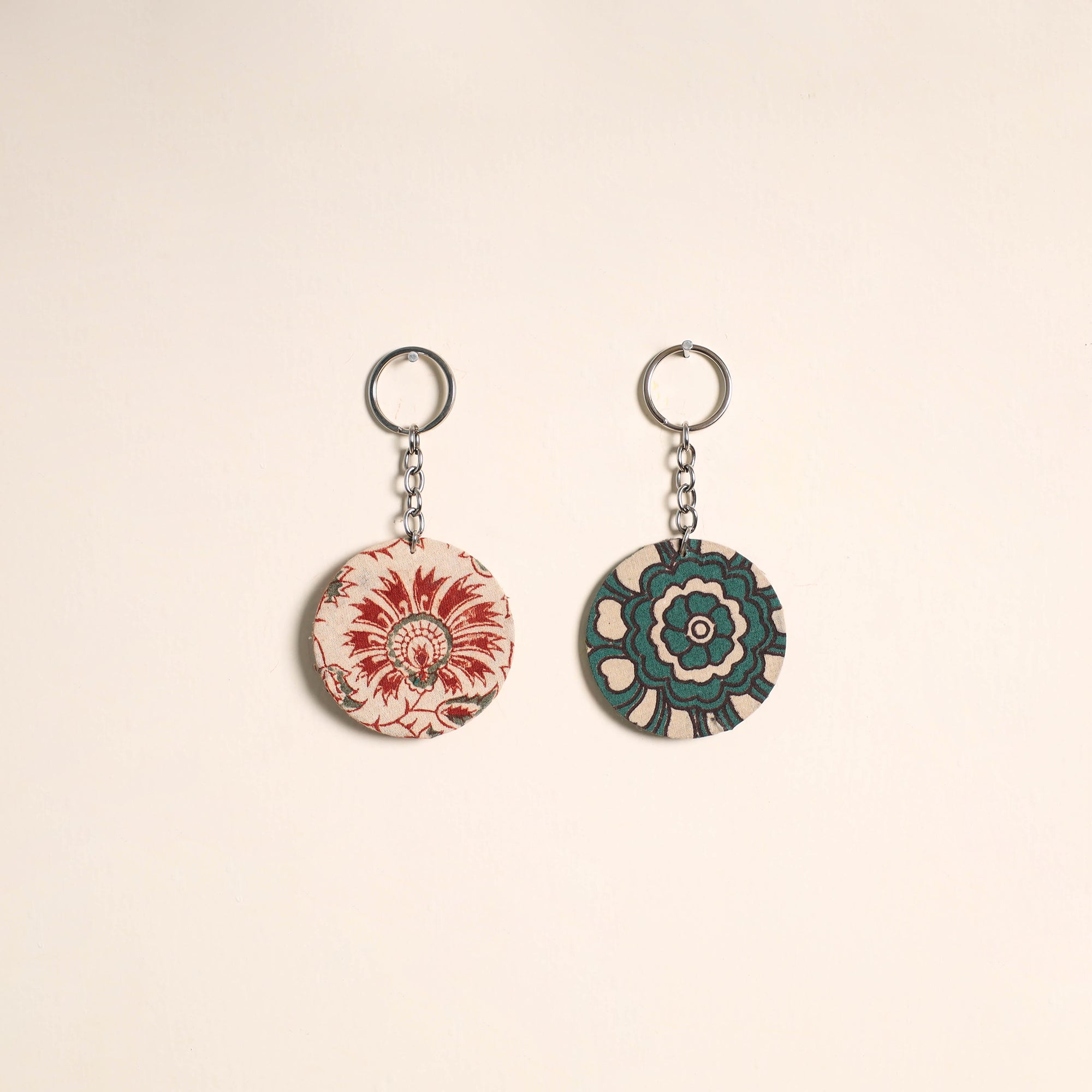 Multicolor - fabric-embellished wood keychain (set of 2) 13