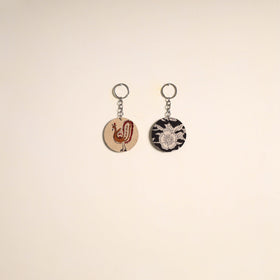 Multicolor - fabric-embellished wood keychain (set of 2) 19