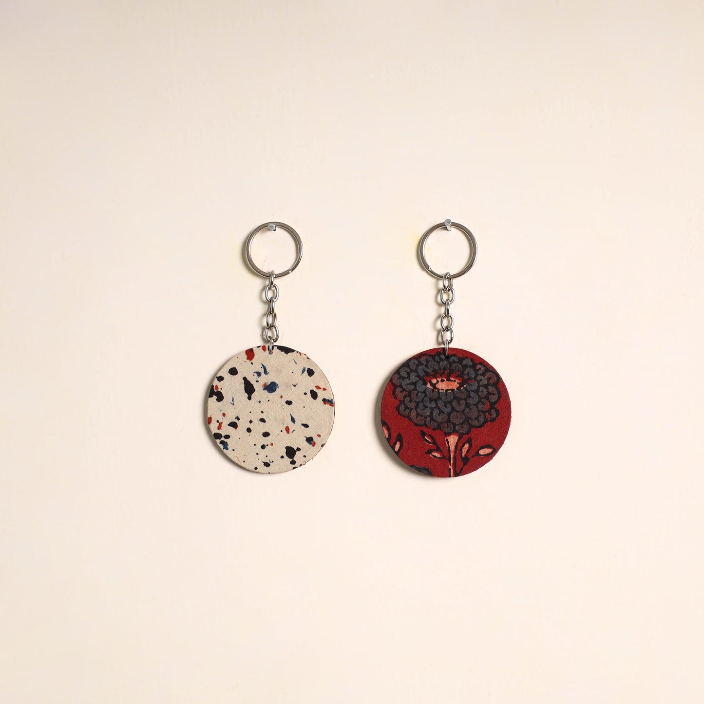 Multicolor - fabric-embellished wood keychain (set of 2) 20