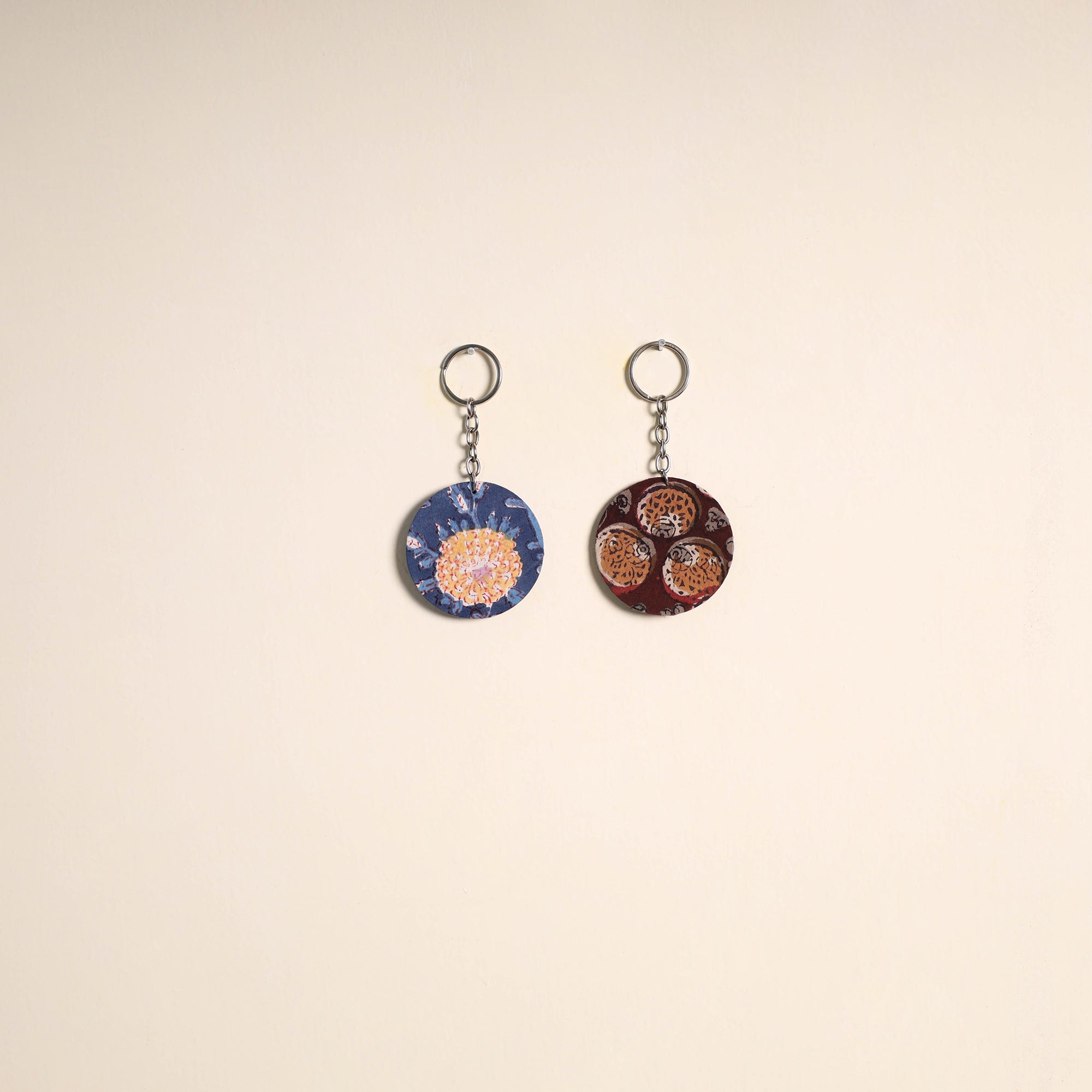 Multicolor - fabric-embellished wood keychain (set of 2) 22