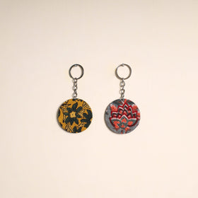 Multicolor - fabric-embellished wood keychain (set of 2) 24