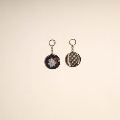 Multicolor - fabric-embellished wood keychain (set of 2) 25