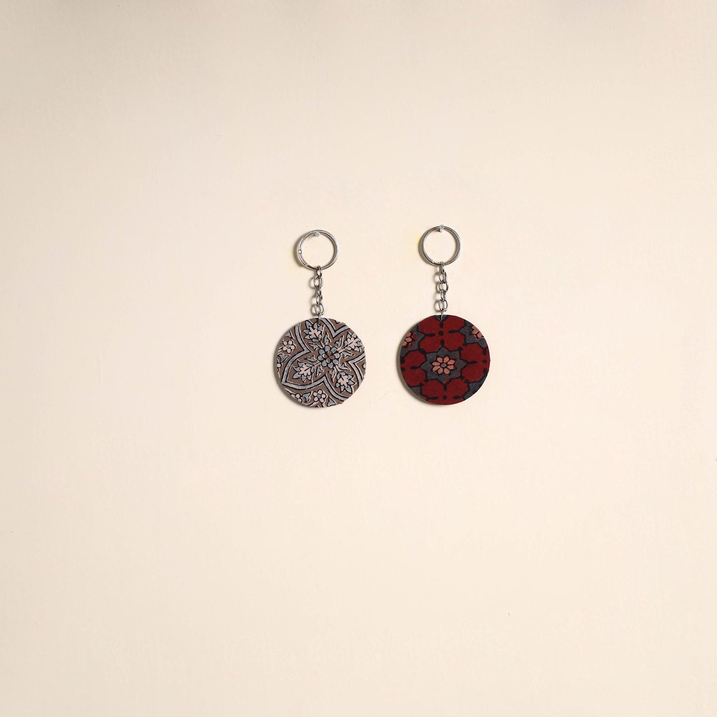 Multicolor - fabric-embellished wood keychain (set of 2) 31