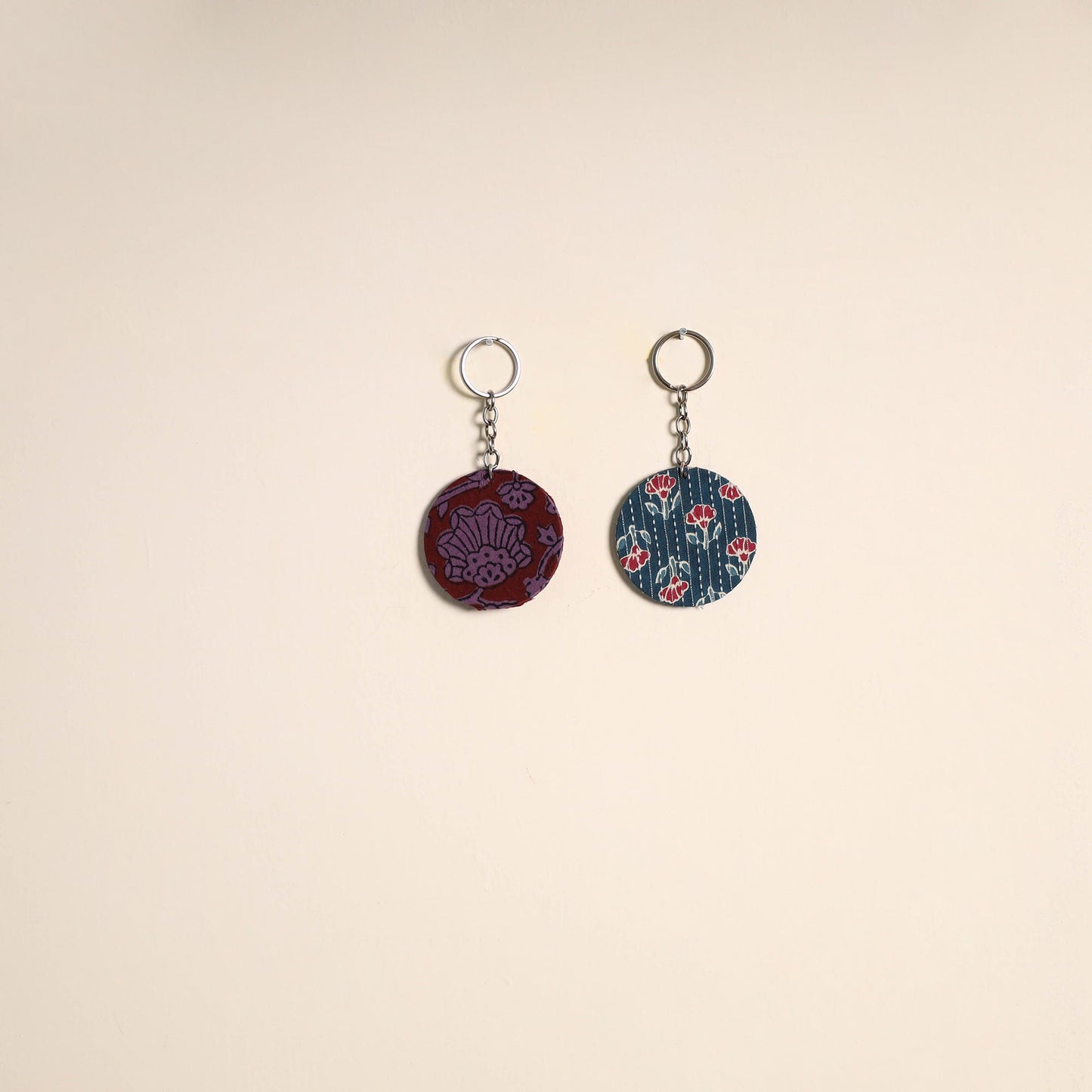 Multicolor - fabric-embellished wood keychain (set of 2) 38