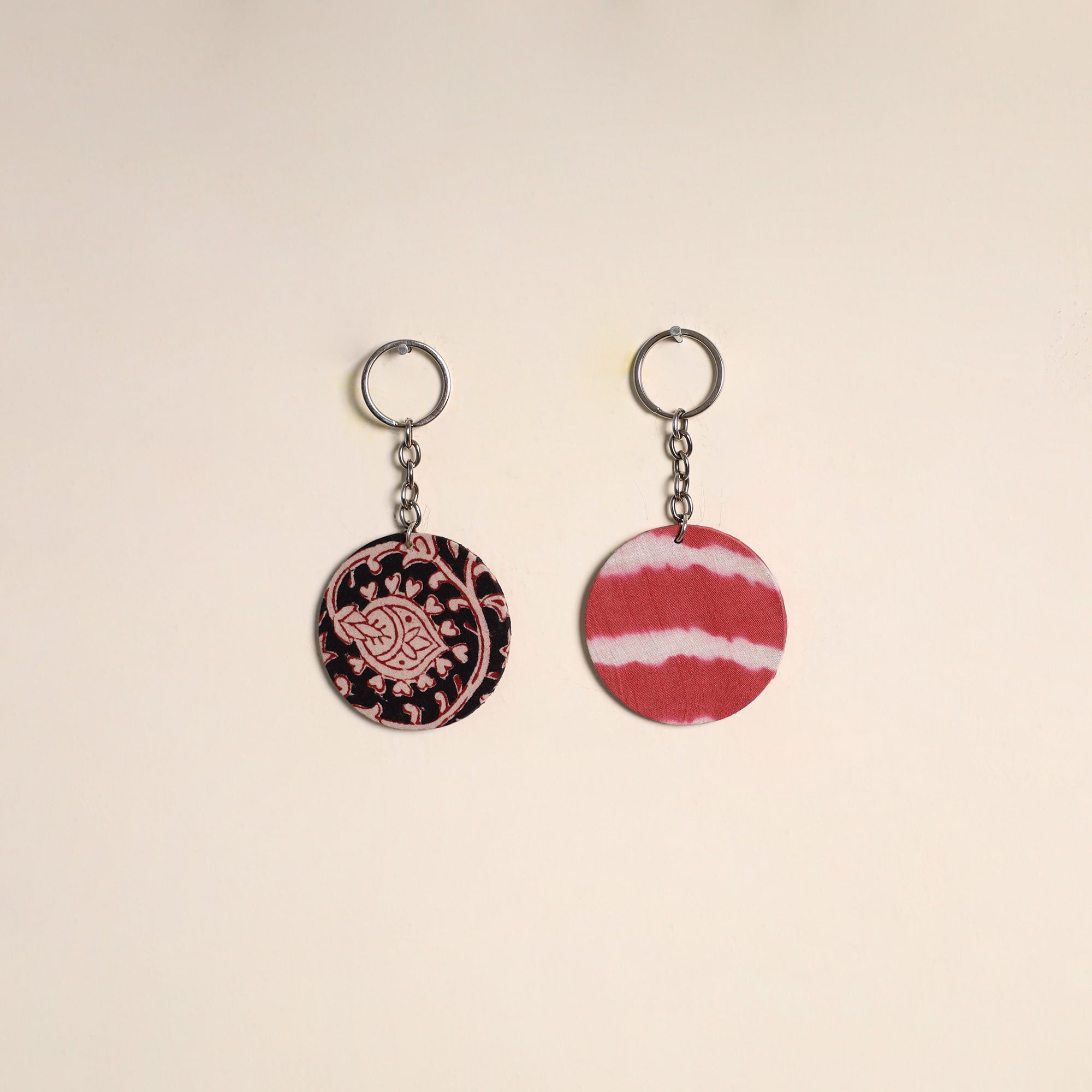 Multicolor - fabric-embellished wood keychain (set of 2) 39