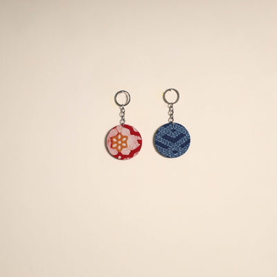 Multicolor - fabric-embellished wood keychain (set of 2) 42
