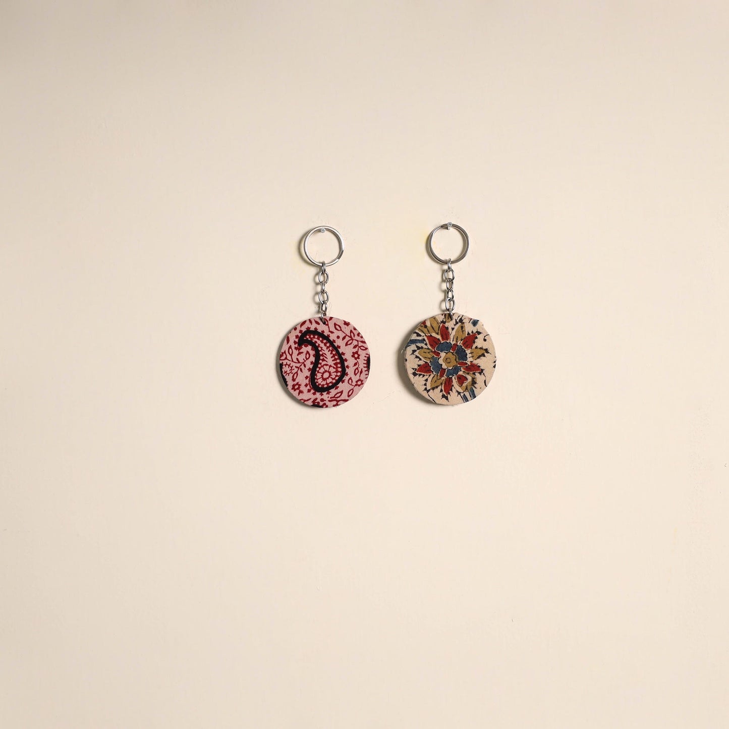 Multicolor - fabric-embellished wood keychain (set of 2) 46