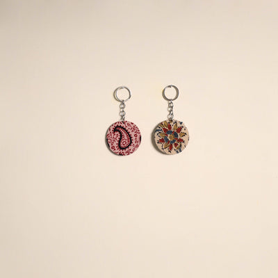 Multicolor - fabric-embellished wood keychain (set of 2) 46