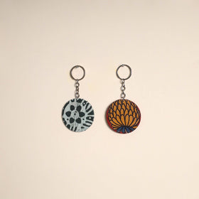 Multicolor - fabric-embellished wood keychain (set of 2) 47