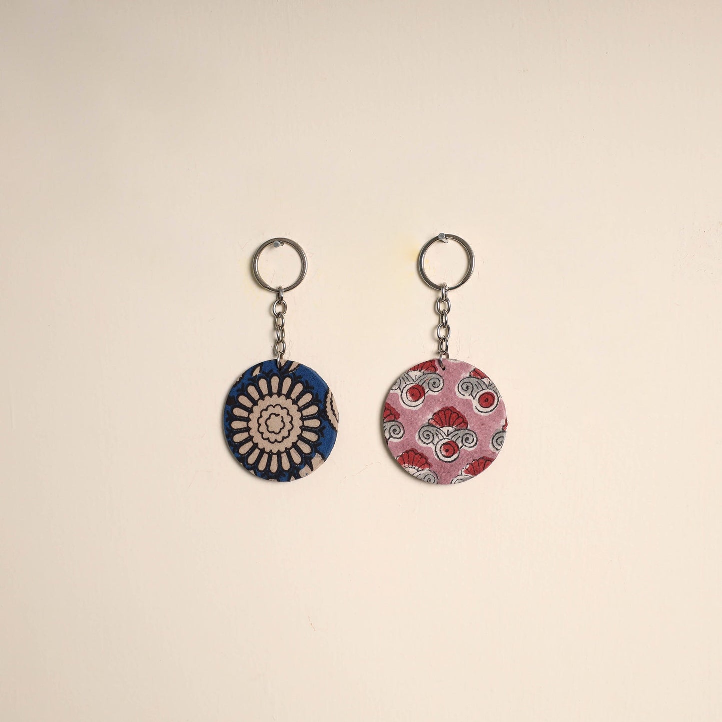 Multicolor - fabric-embellished wood keychain (set of 2) 48