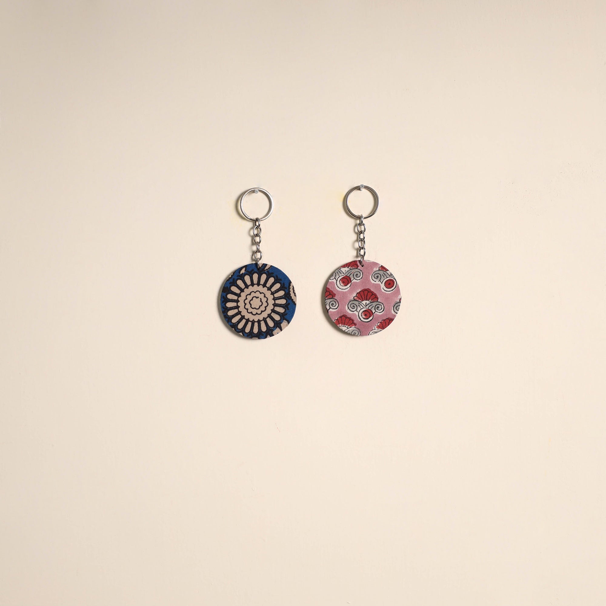 Multicolor - fabric-embellished wood keychain (set of 2) 48