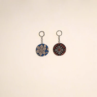 Multicolor - fabric-embellished wood keychain (set of 2) 50