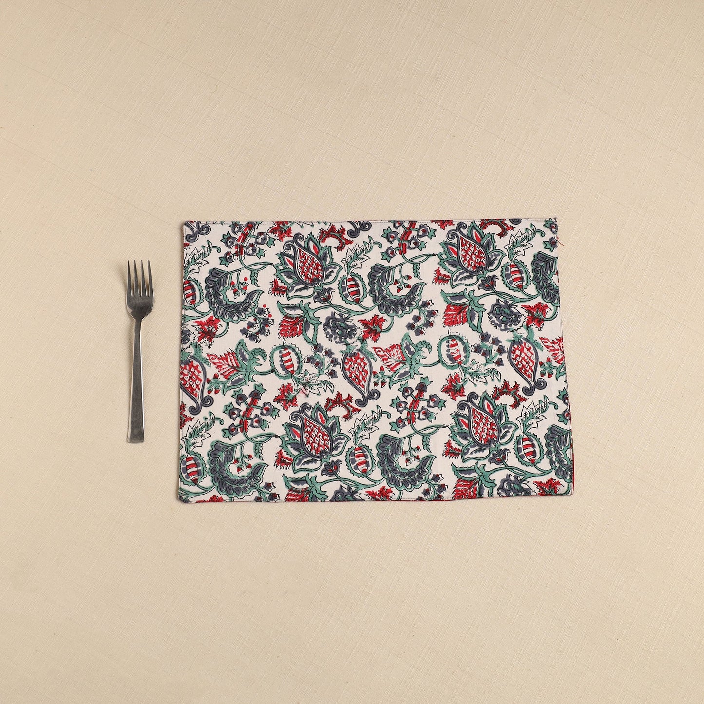  Multicolor Floral Print Cotton Reversible Table Mat 