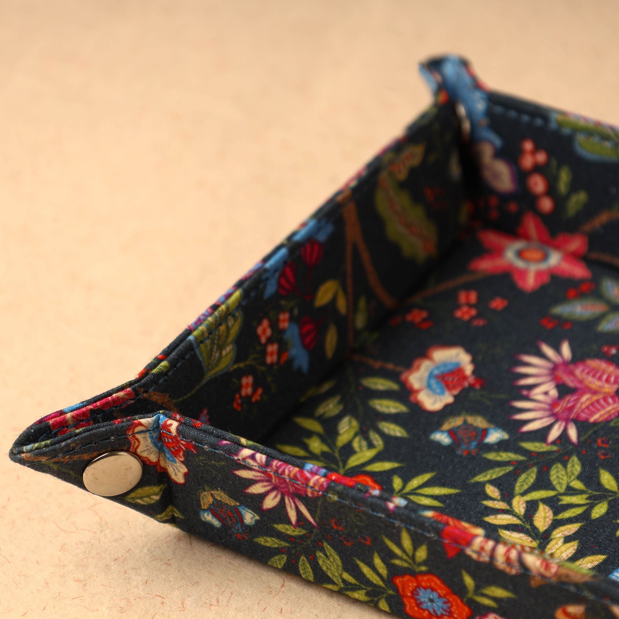 Multicolor Floral Printed Handcrafted Basket / Valet Tray (6 x 6 in) 