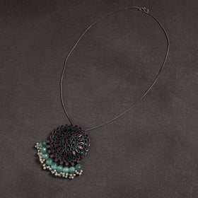  GS Stone Embedded Pendant Necklace