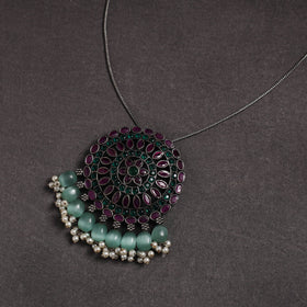  GS Stone Embedded Pendant Necklace