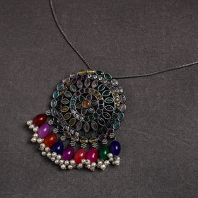  GS Stone Embedded Pendant Necklace