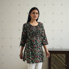 Hand Block Printed Cotton Short Pintuck Bagru Kurta for Women