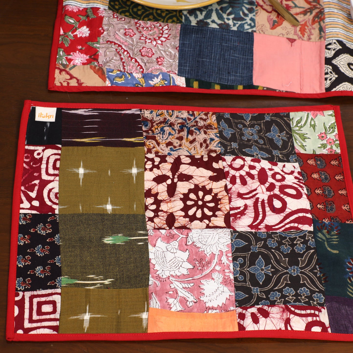 Multicolor - handcrafted cotton fusion table runner set