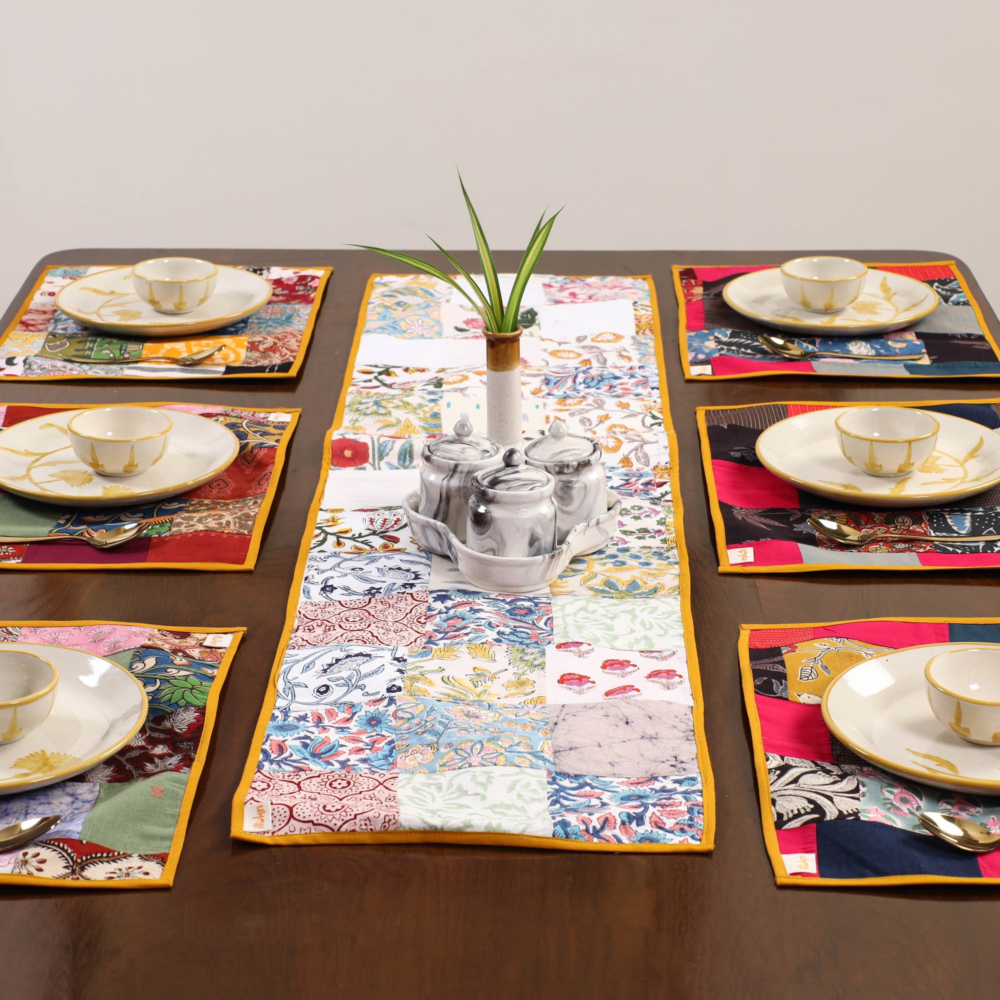 Multicolor - handcrafted cotton fusion table runner set